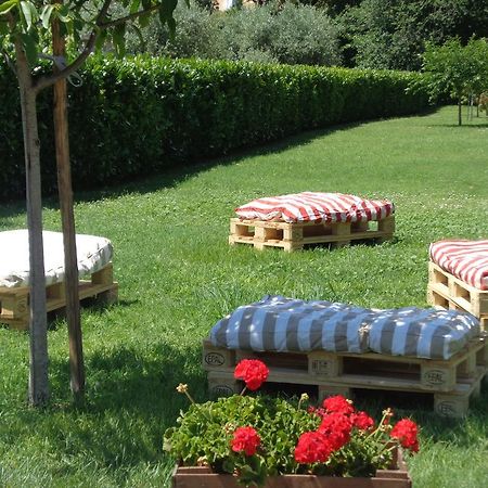 Il Borgo Agriturismo 페렌틸로 외부 사진